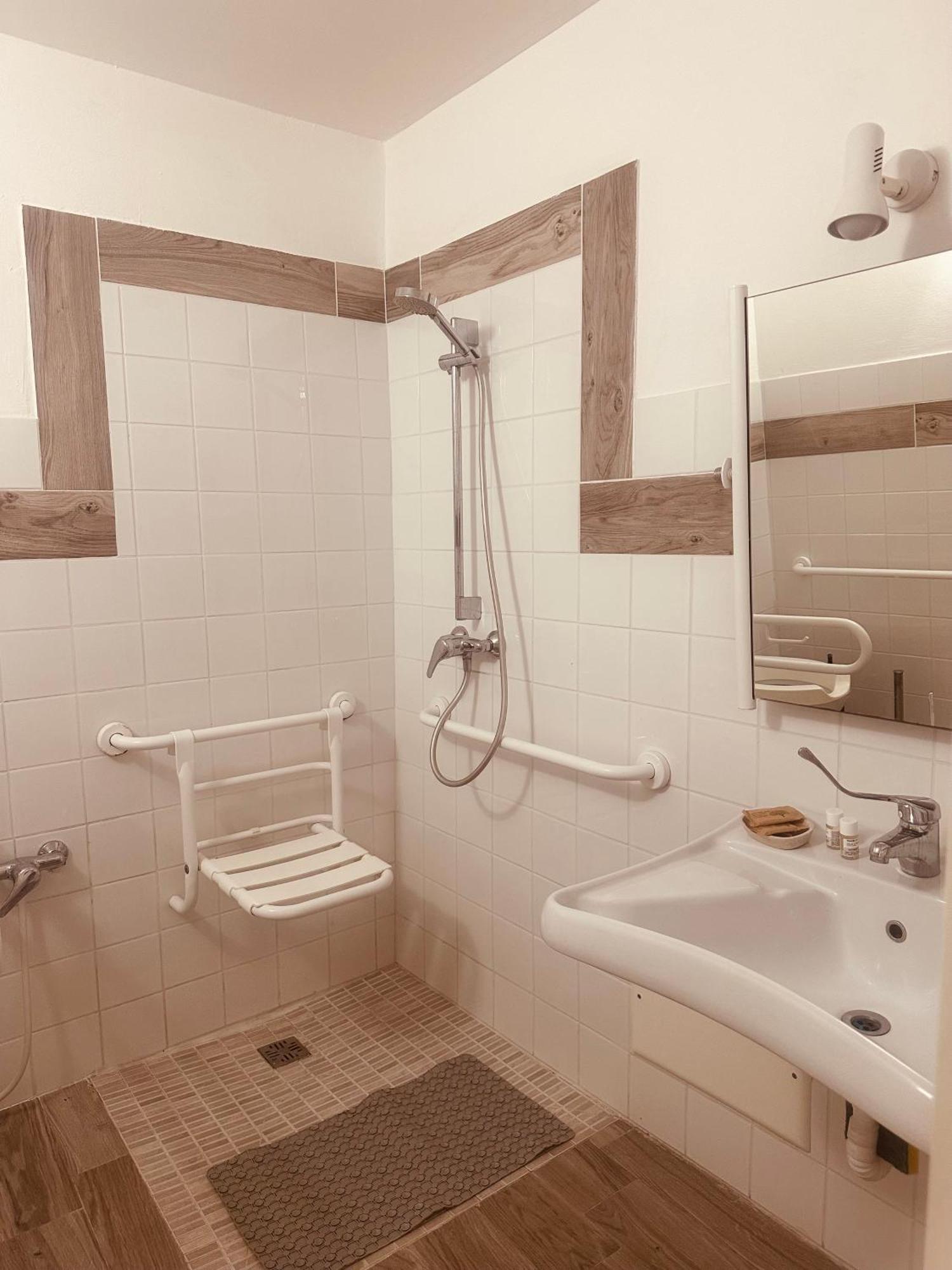 Corte Perugia Matino Ngoại thất bức ảnh